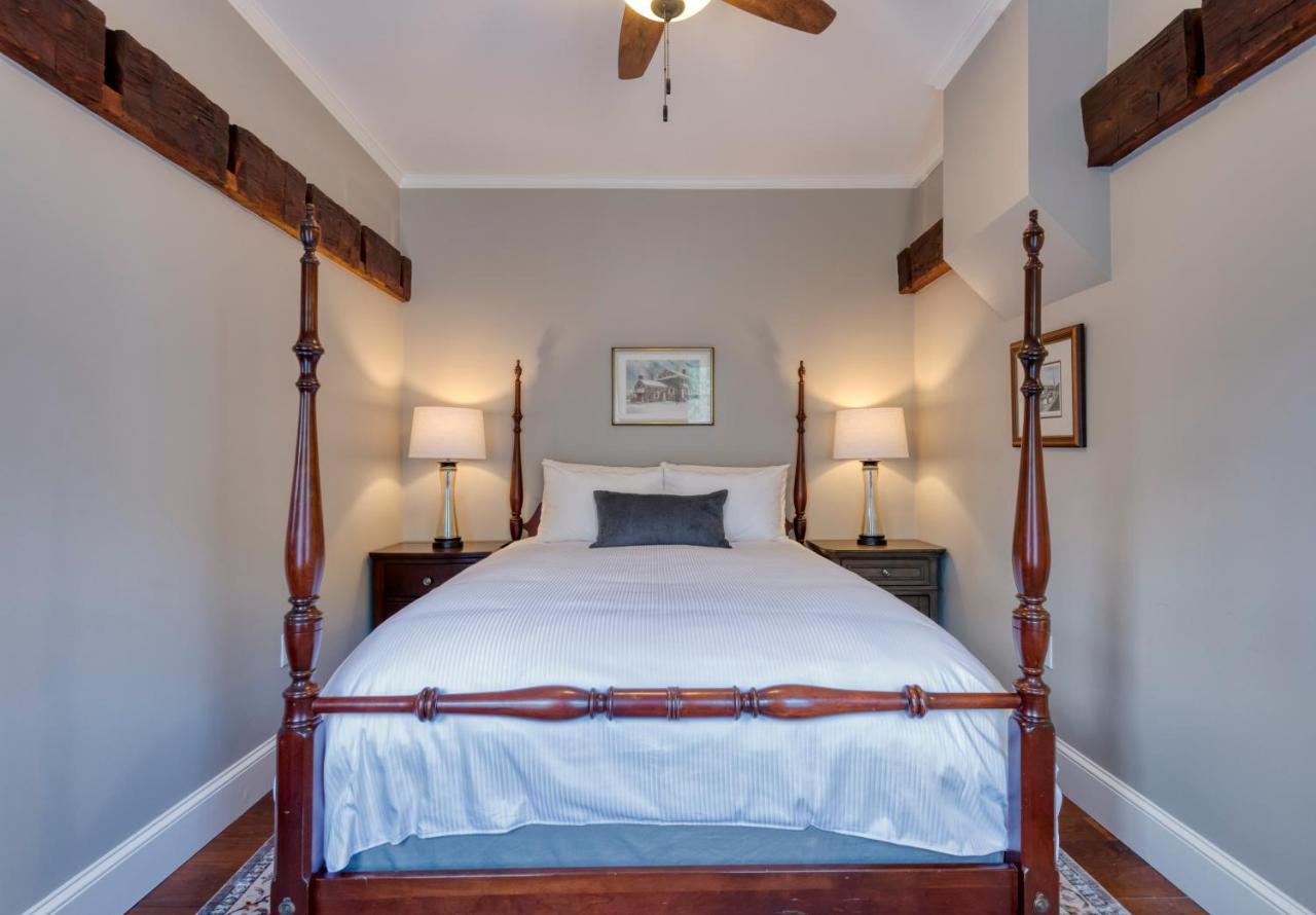 The Park Inn Hammondsport Exterior foto